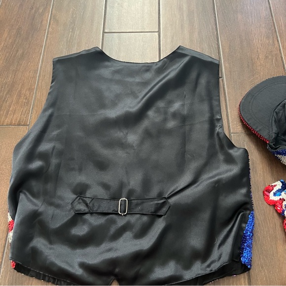 Vintage Sequin Americana Vest set with Cap and Bowtie sz 36 Stars and Stripes - Picture 8 of 9